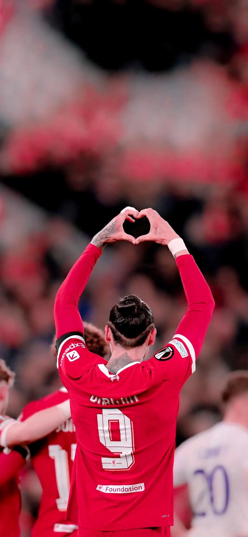 里程碑，奥巴梅扬打入职业生涯第400球（奥巴梅扬职业生涯达成400球里程碑）