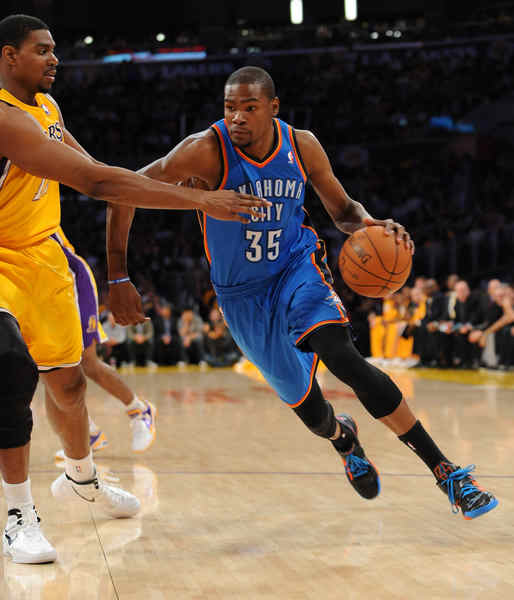 阿莱格里：也许我错了，但福法纳凭他的潜力要有更大雄心（阿莱格里：或许我错判，但以福法纳的潜力应当追求更高目标）